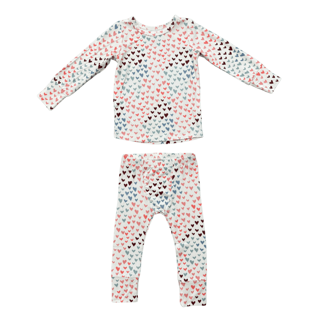 Girls Long Sleeve Lounge Set in Rainbow Hearts
